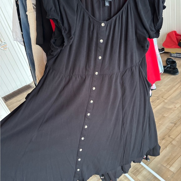 torrid Dresses & Skirts - torrid Black Midi Dress with Front Buttons